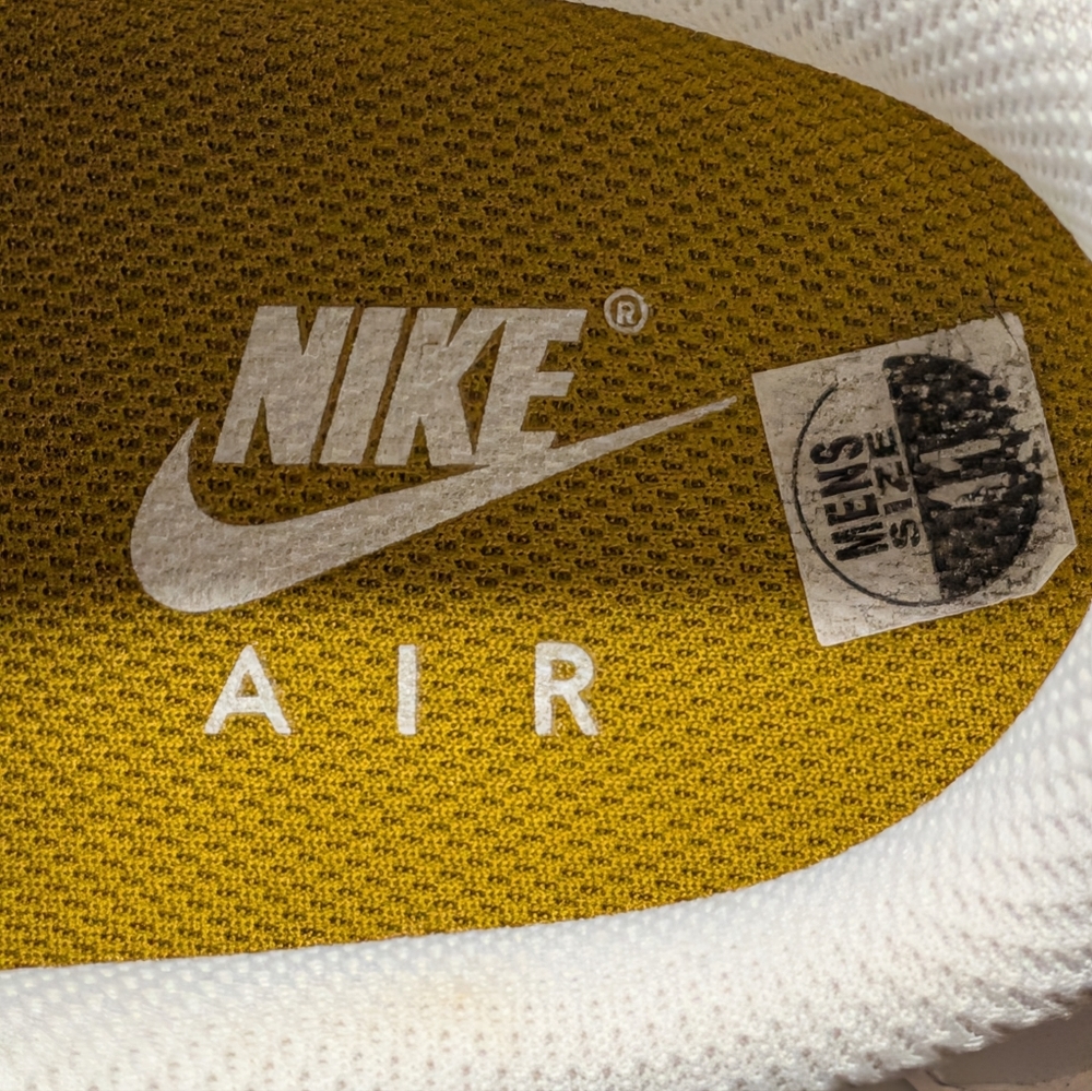 Nike Air Force Ones '07, White Bronzine, Size 11 - Picture 6 of 12